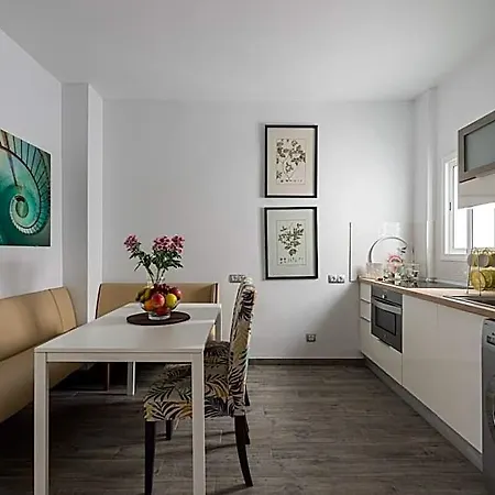'kesh' Apt. - Comfortable And Lovely